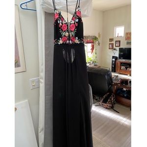 Night Way (NW) prom dress.
